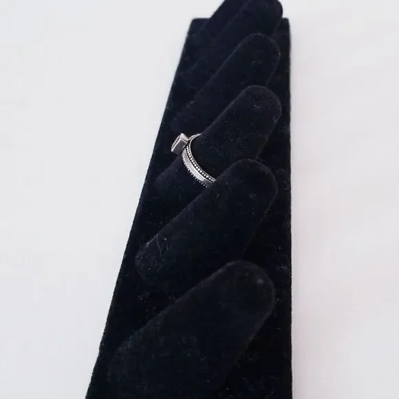 Antique faceted sterling silver garnet ring - Picture 3 of 6